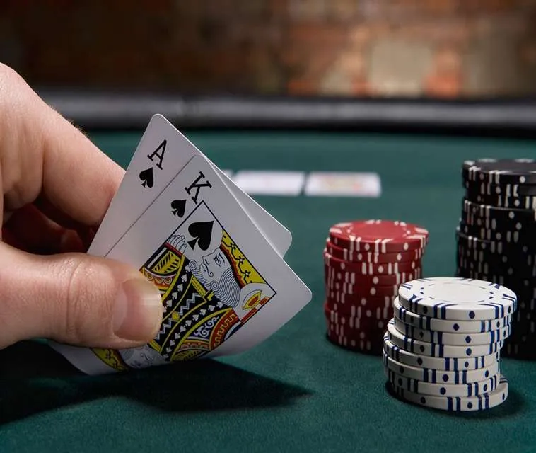 Poker Tại M8WIN: Hướng Dẫn, Kinh Nghiệm Chơi
